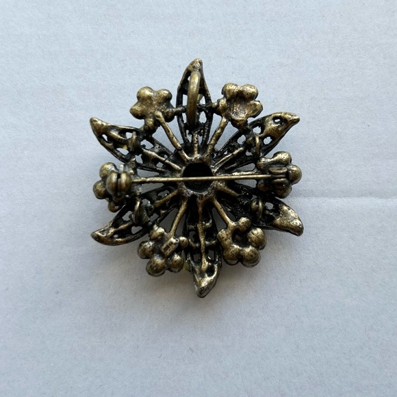 Vintage Rhinestone Flower Brooch Pink Green Tone 2" - Picture 3 of 5